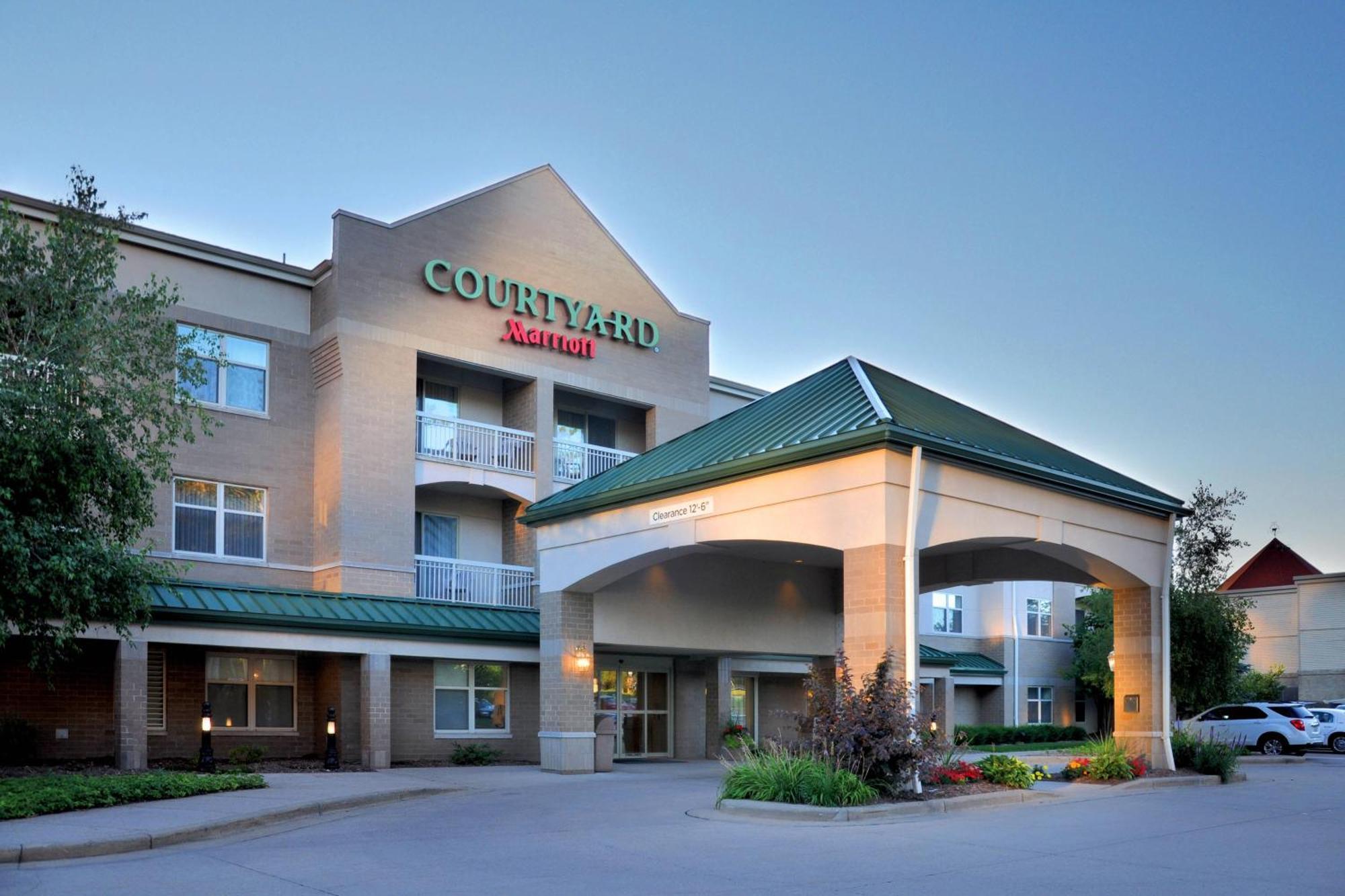 Courtyard Wausau Εξωτερικό φωτογραφία