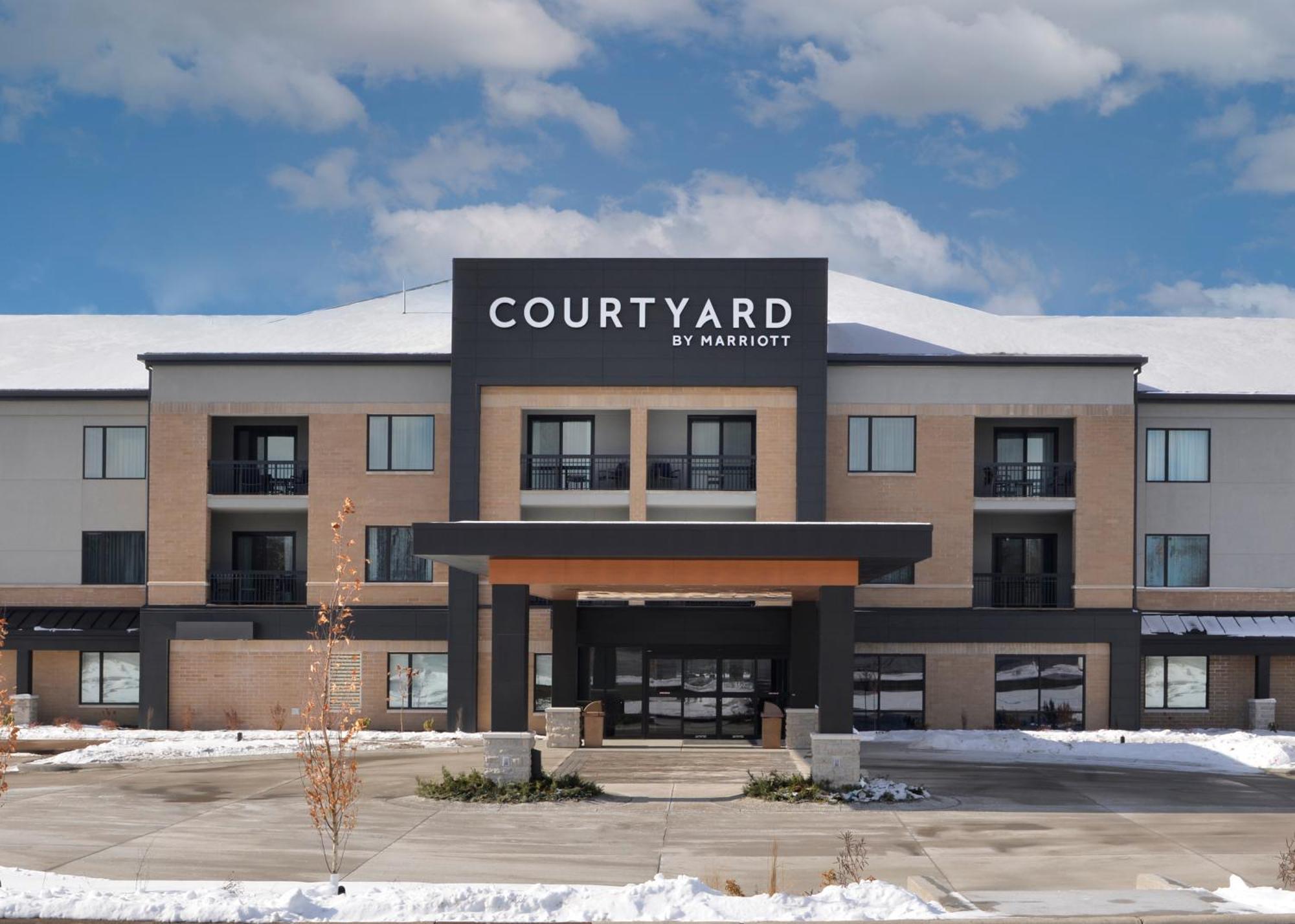 Courtyard Wausau Εξωτερικό φωτογραφία